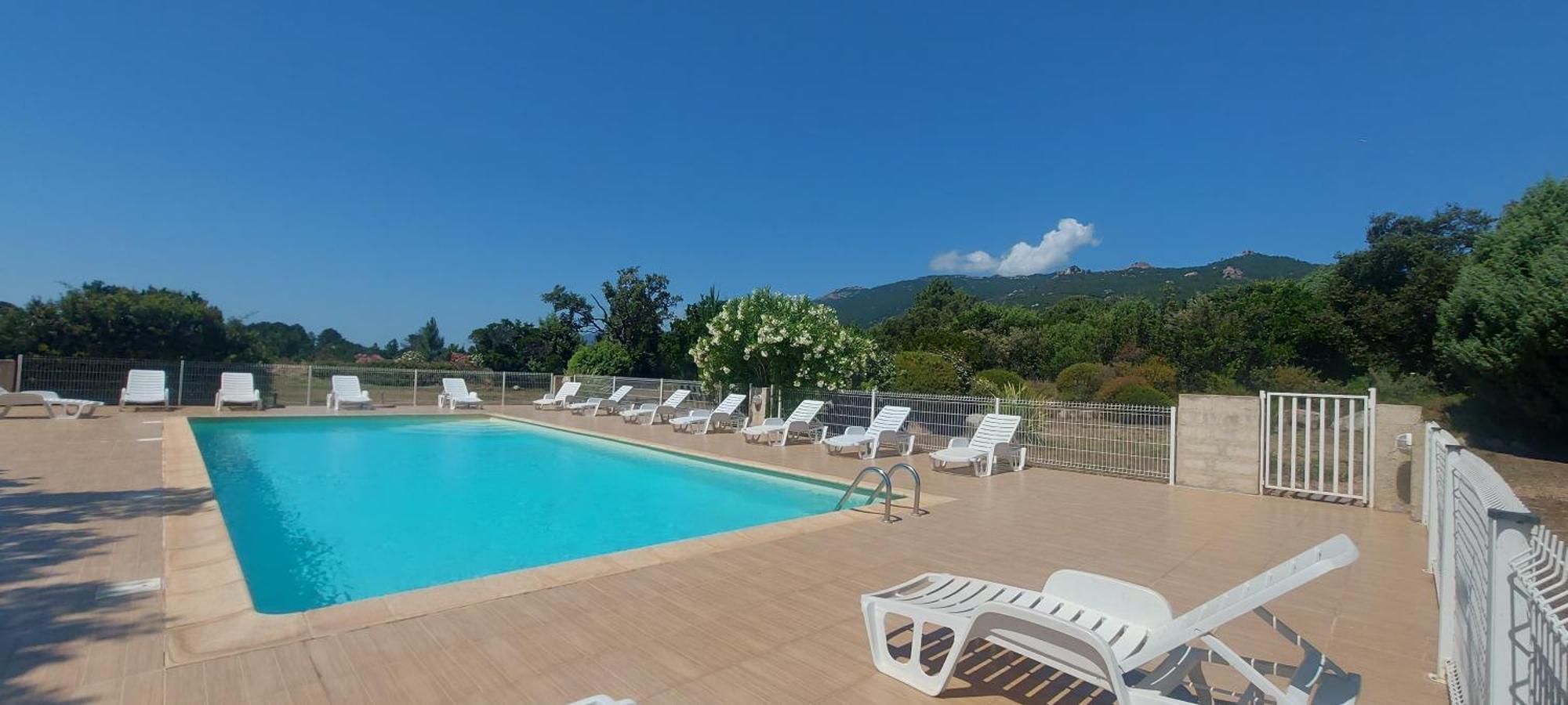 Aparthotel Riviera 2*