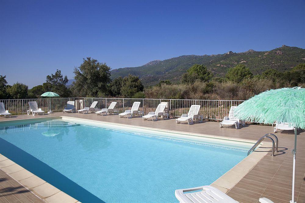 Riviera 2*