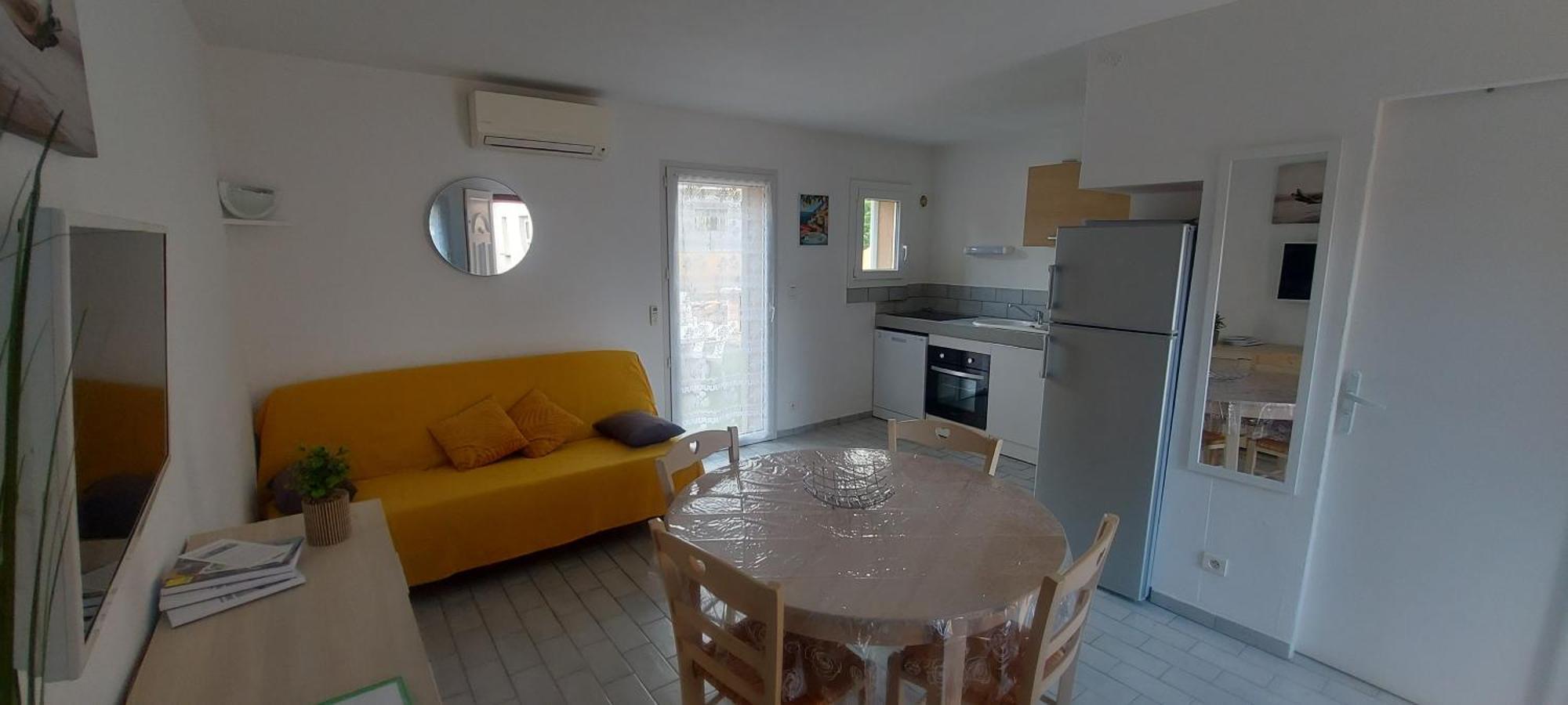 Riviera 2*