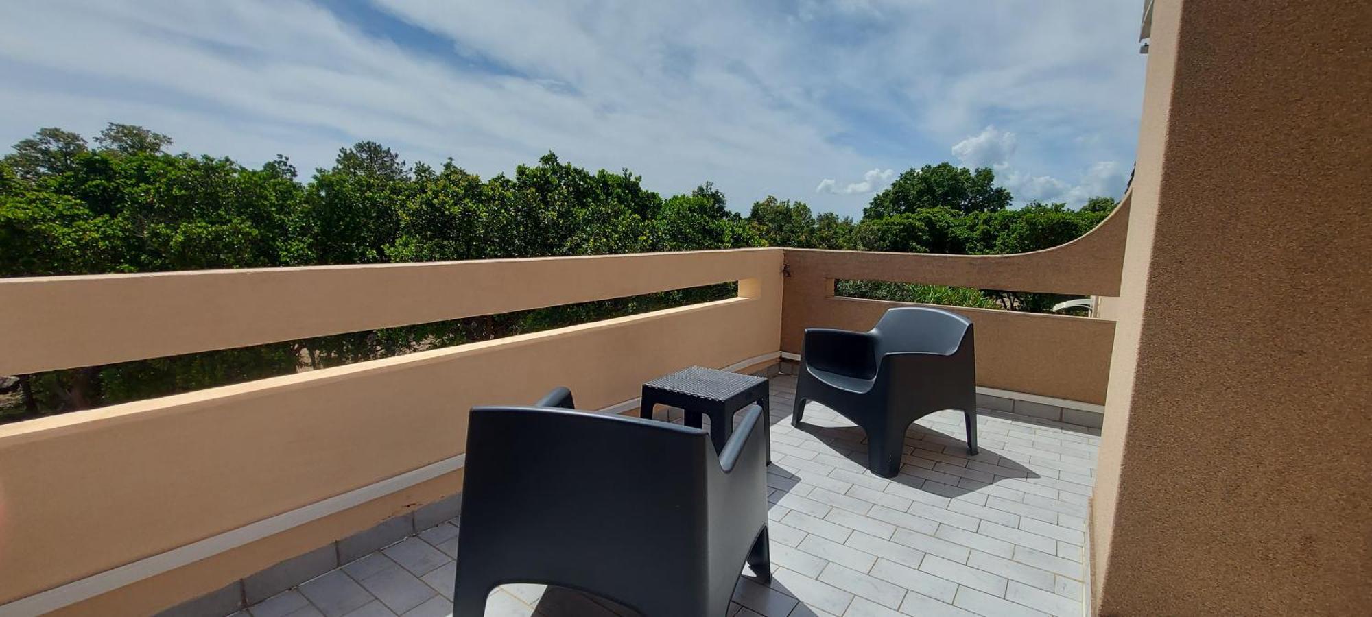 Riviera 2*