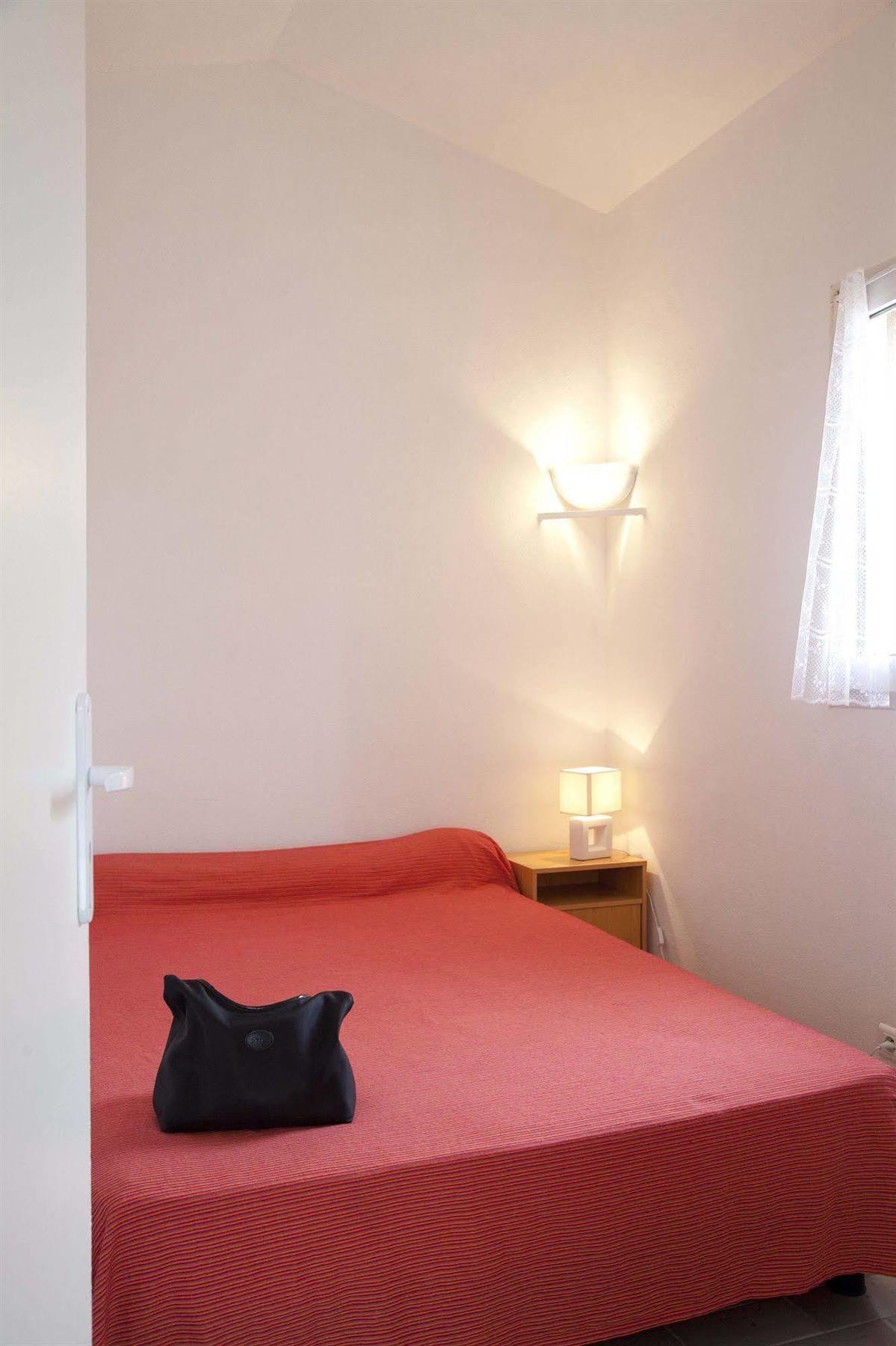 Riviera Aparthotel 2*